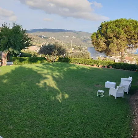 Дом отдыха Capomare2 *