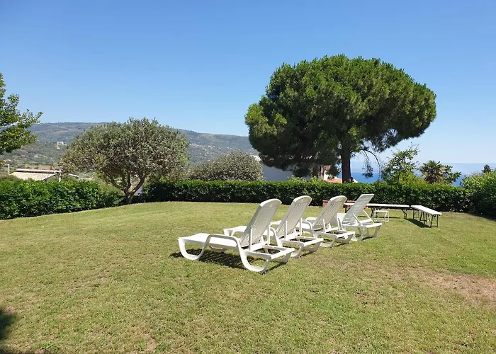 Capomare2 Holiday home *